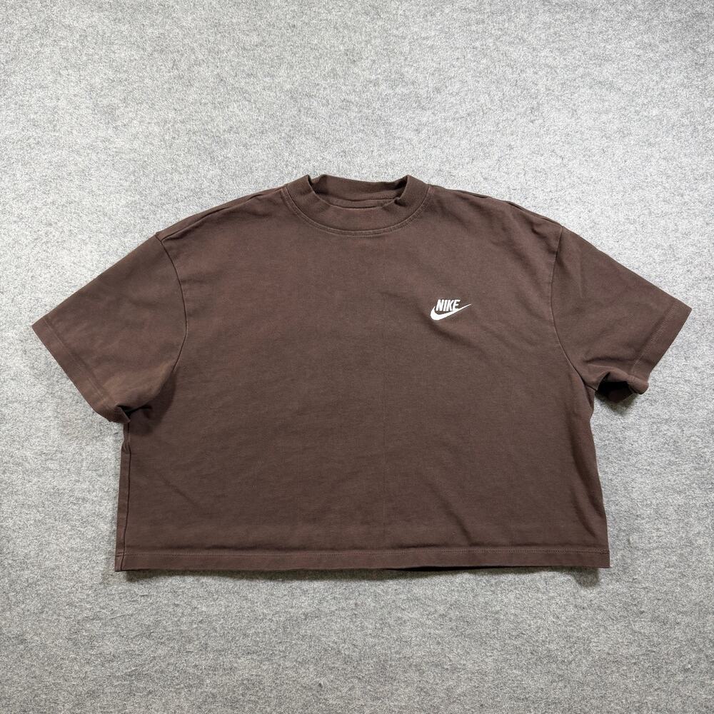 Nike Sportswear Club T Shirt Womens L Brown Boxy Crop Embroidered Logo Cotton
